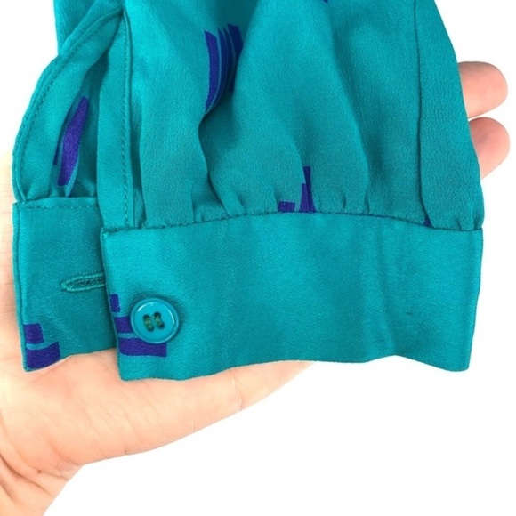 Vintage DVF Silk Blouse Top Shirt Y2K Retro Print - Picture 2 of 5